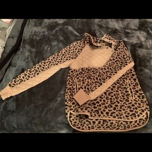 Abercrombie & Fitch leopard quarter snap jacket